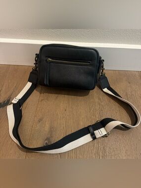 NWOT Universal Thread Black Crossbody Bag with Striped Strap